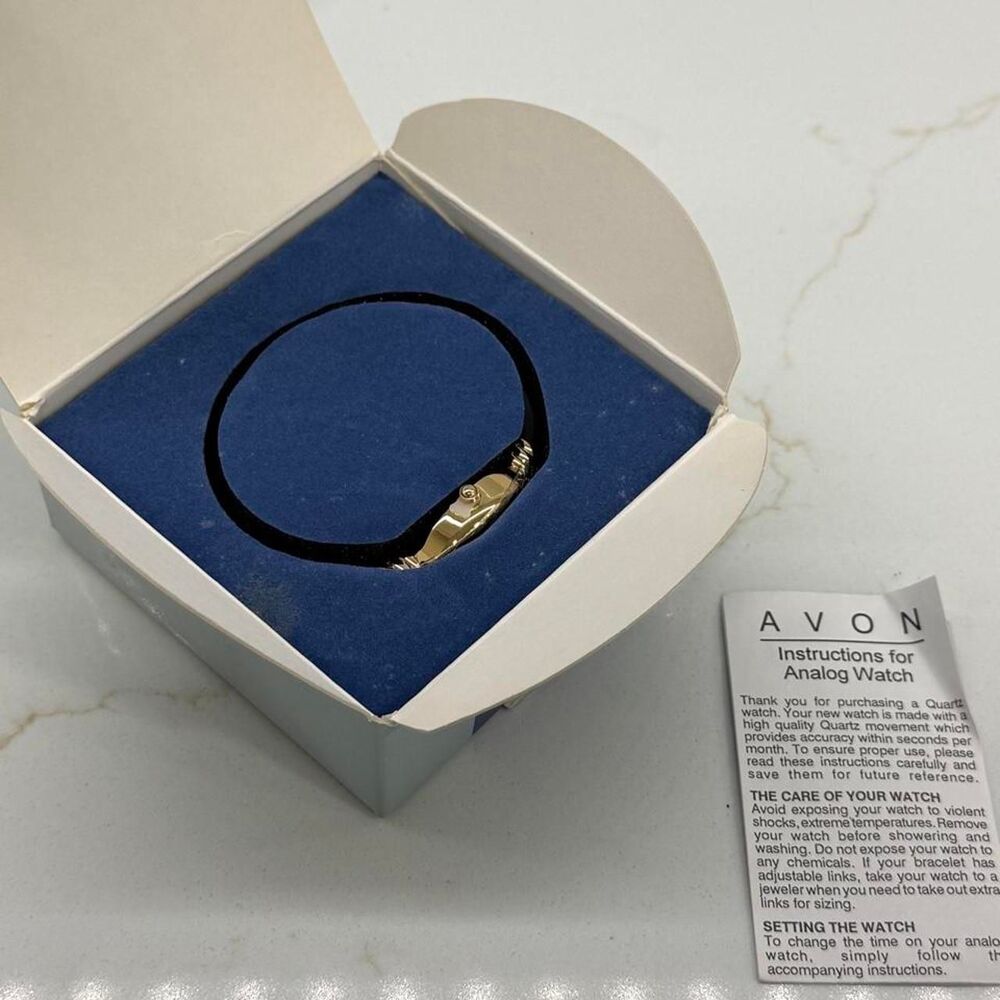 Avon 2001 vintage black cuff oval face watch - Picture 3 of 5